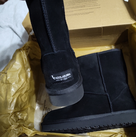 Kookaburra black boots(new in box) - Picture 5 of 5